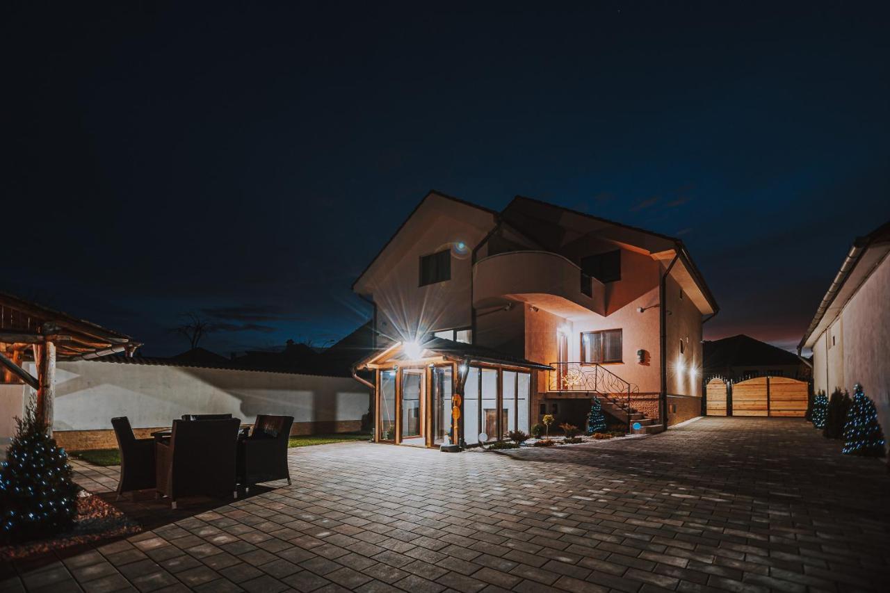 Casa Danto Hotel Şelimbăr Екстериор снимка